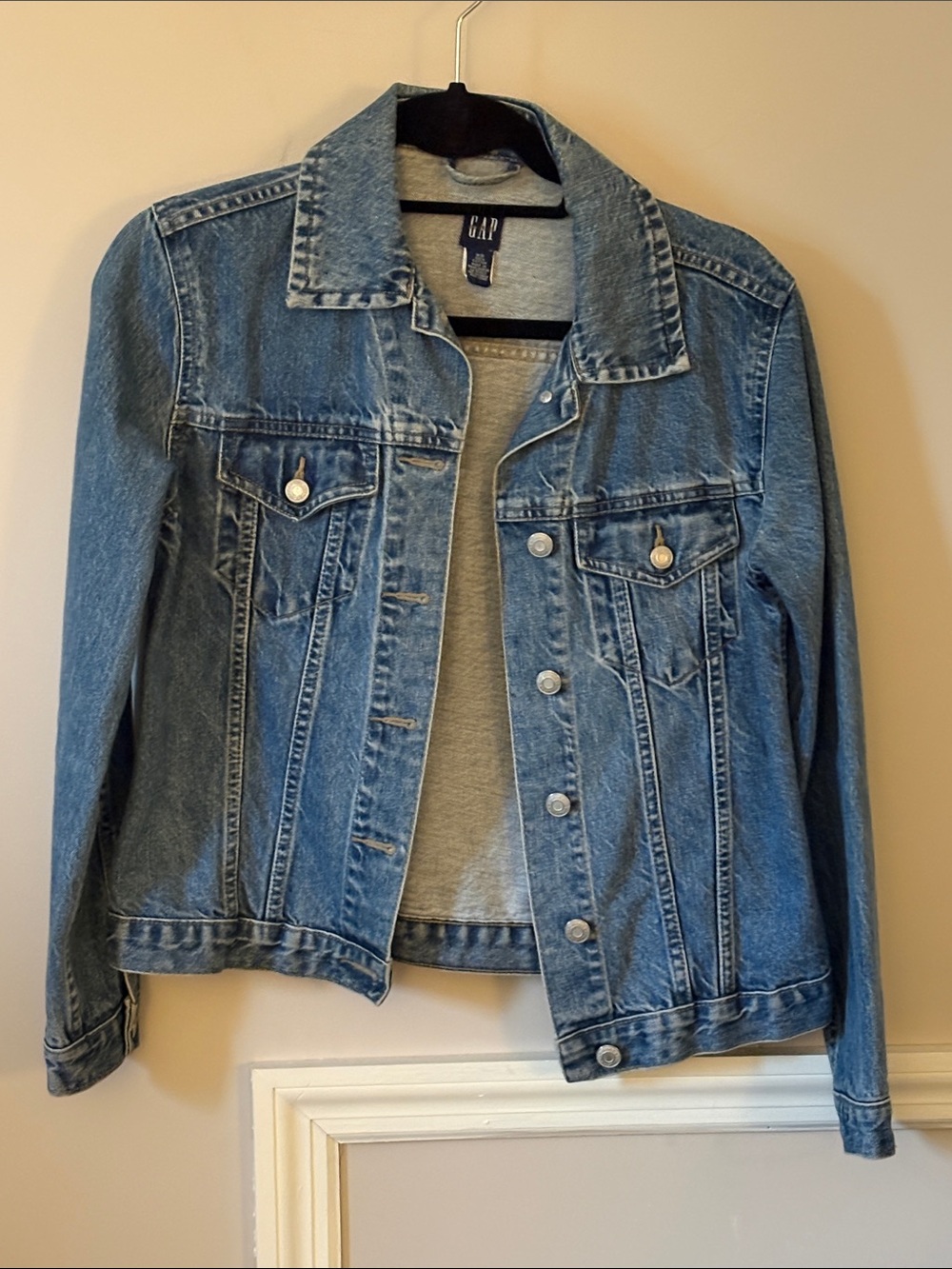 GAP Women's Light Blue Denim  Jacket